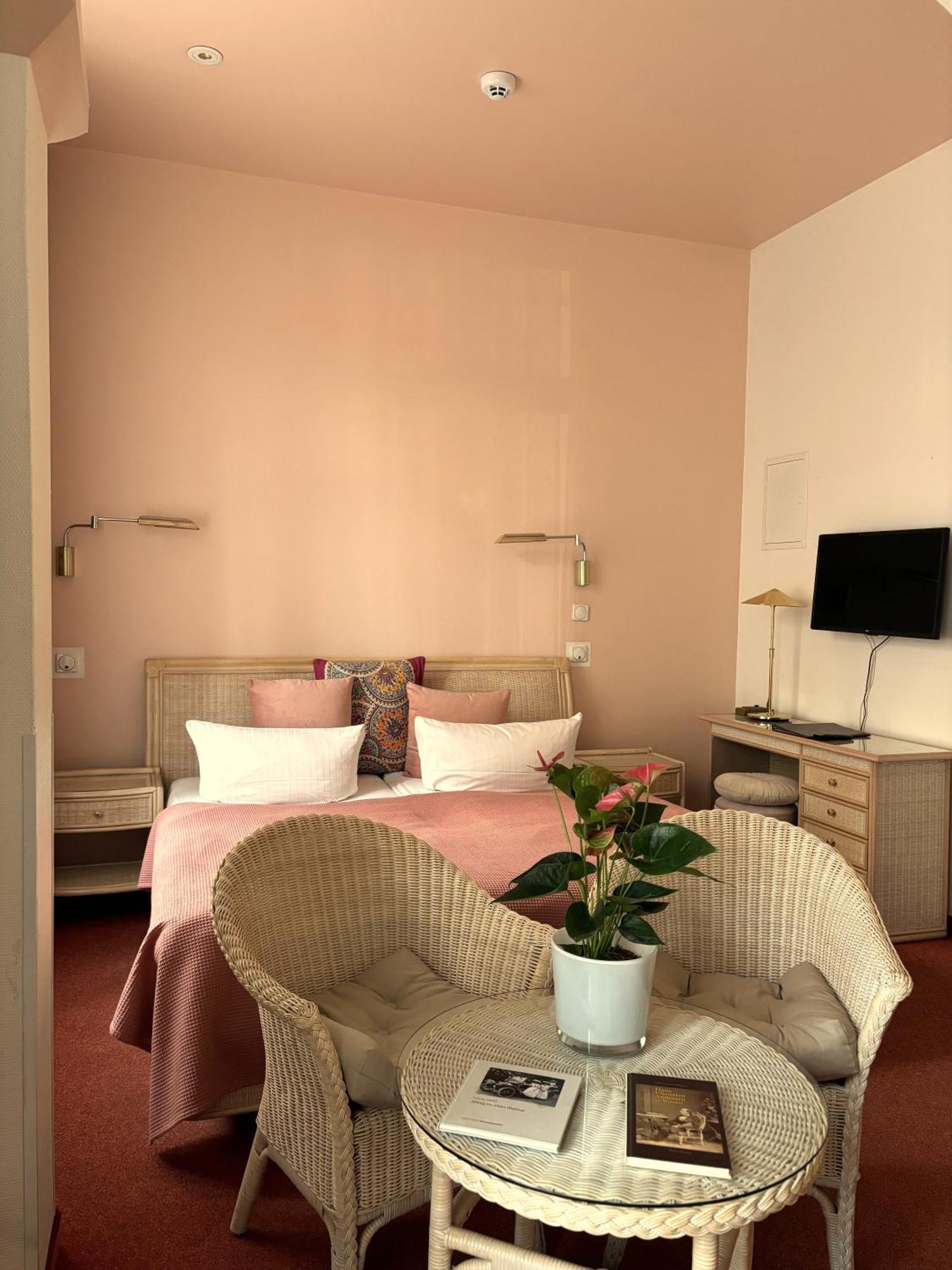 Hotel Villa Hentzel Weimar  Bagian luar foto
