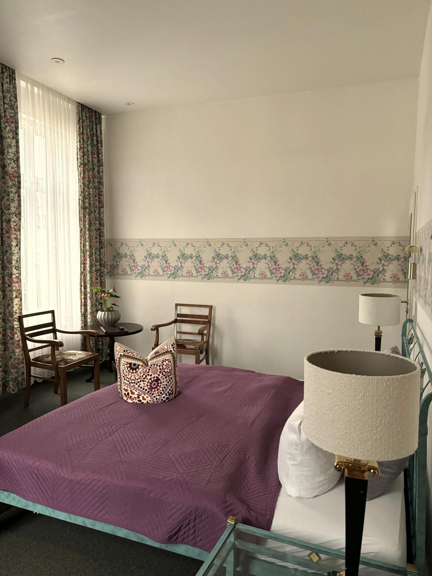 Hotel Villa Hentzel Weimar  Bagian luar foto